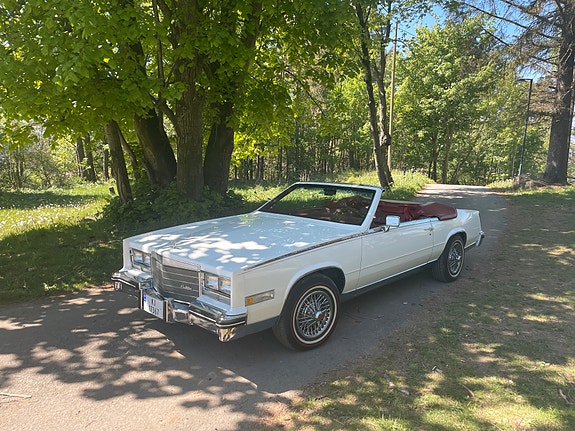 Cadillac Eldorado 3 of 5