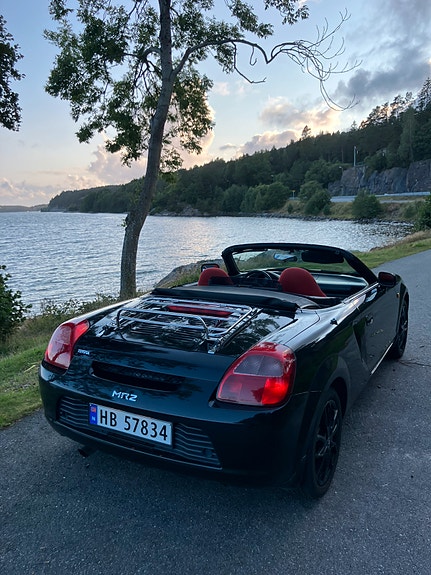 Toyota MR2 15 of 18