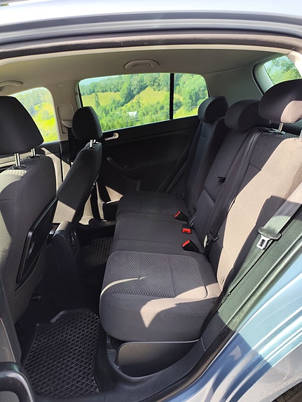 Volkswagen Golf Plus 10 of 23