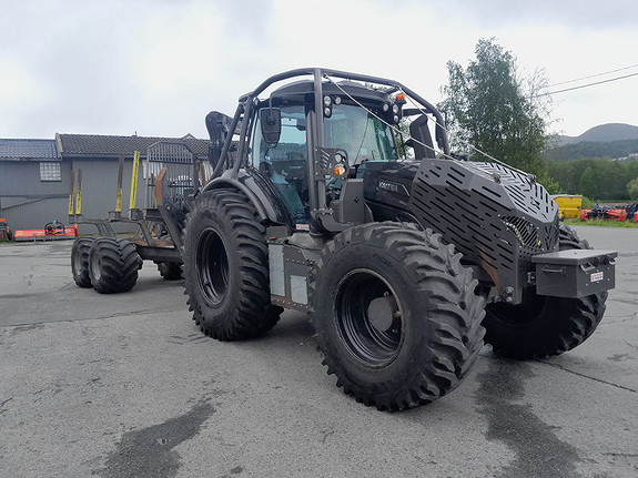 Valtra T175ED Twintrac m/ Palms MWD 3,2 tømmerhenger. 2022, kr 2 490 000,-