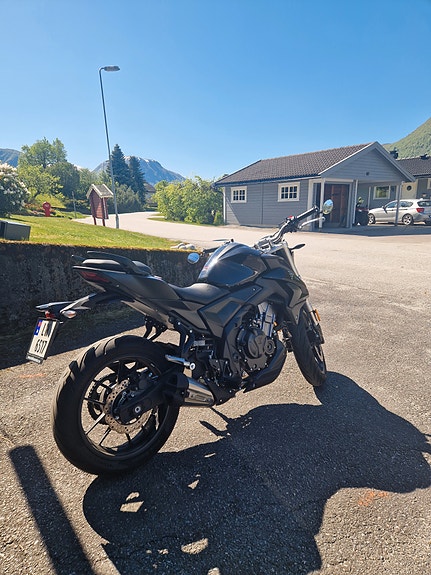 VOGE 500 R 3 of 5