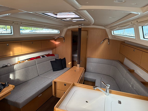 Bavaria 34 Cruiser STYLE 2020 - Båtplass ut sesongen + boblehavn i vinter 8 of 30