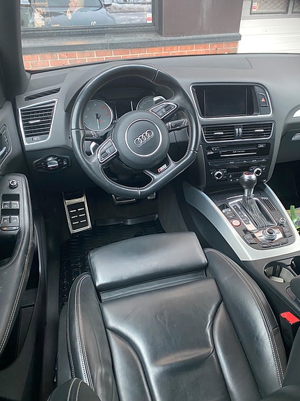 Audi SQ5 6 of 13