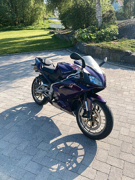 Aprilia RS 125 Racing 8 of 15