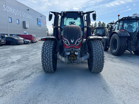Valtra T235 2022, kr 1 960 000,-