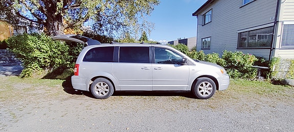 Chrysler Grand Voyager 28 of 30