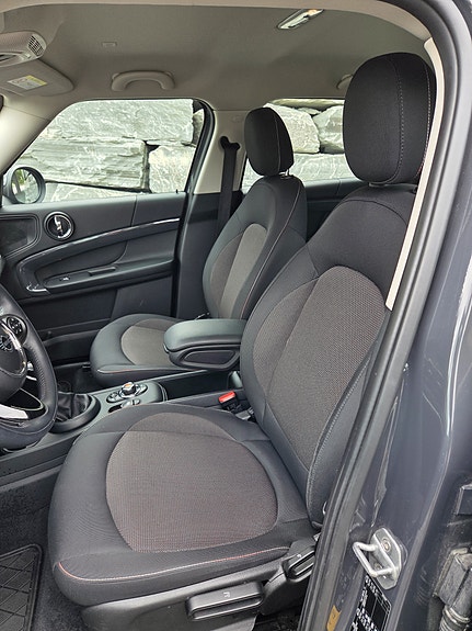MINI Countryman Cooper SE 16 of 30