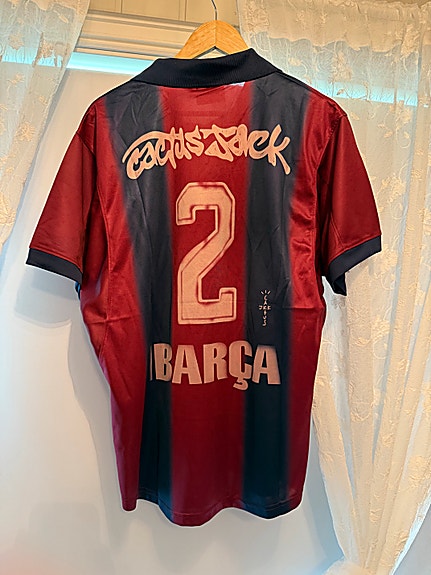 ウェア NIKE x CJ x FC BARCELONA RETRO 2000/01 CJ X NIKE X FC BARCELONA RETRO 2000/01XL - メルカリ