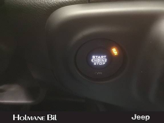 Jeep Gladiator 26 of 30