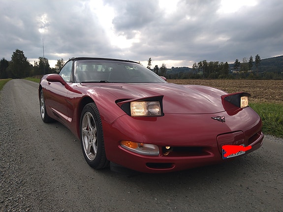 Chevrolet Corvette 12 of 13