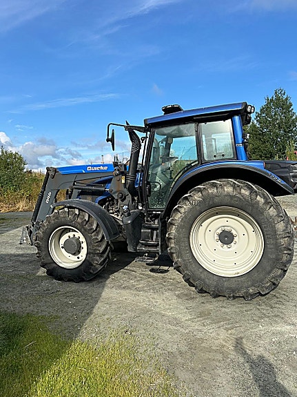 Valtra N163D Lite timer! 2014, kr 679 000,-