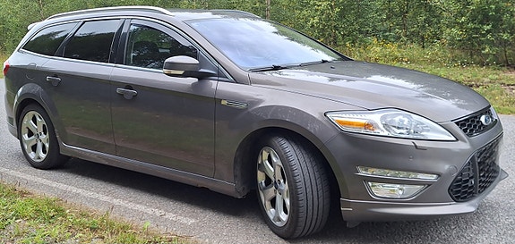 Ford Mondeo 4 of 5