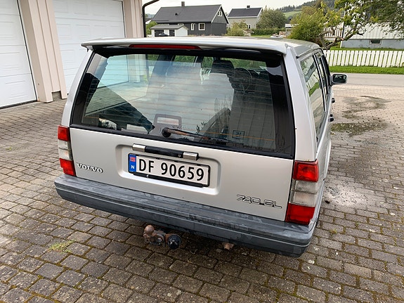 Volvo 740 4 of 18