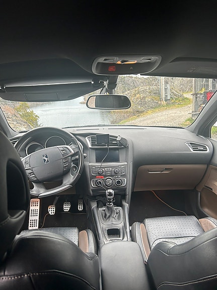 Citroen DS4 3 of 5