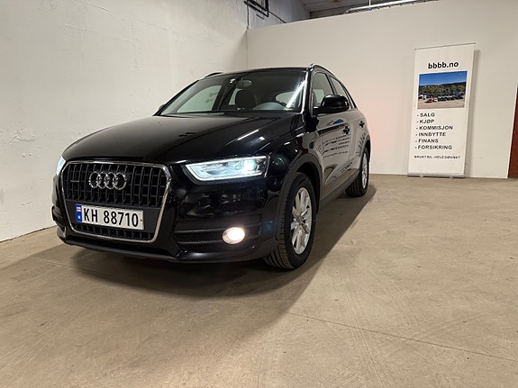 Audi Q3 2 of 30