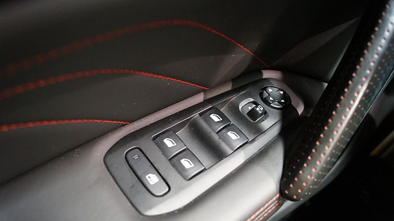 Peugeot 308 13 of 30