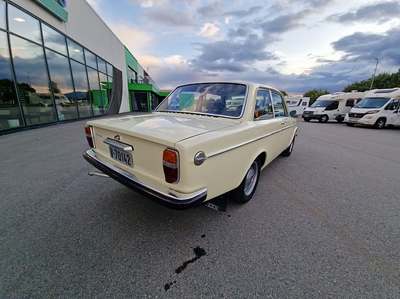 Volvo 142 3 of 30