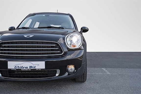 MINI Countryman Cooper 4 of 5