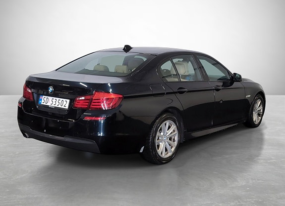 BMW 523i 6 of 30