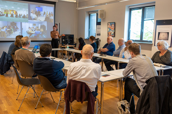 STL Kristiansand er èn av flere lokale dialoggrupper i Norge, flere ganger i året har vi samlinger for å oppdatere oss faglig, og dele kunnskap.