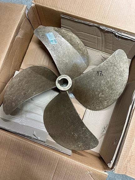 Product image 9 of 10