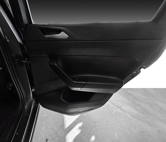 Volkswagen Polo 23 of 23
