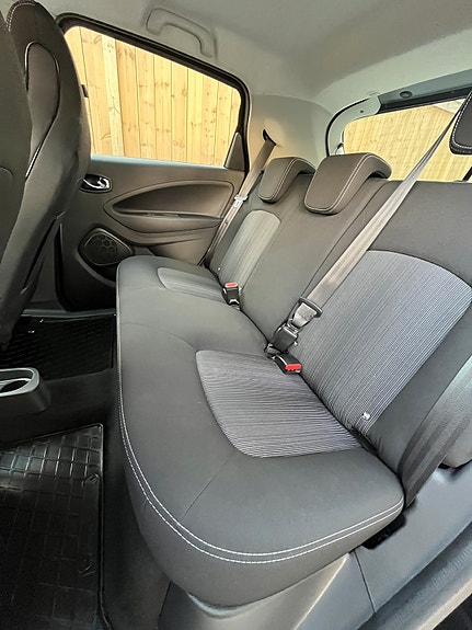 Renault Zoe 21 of 21