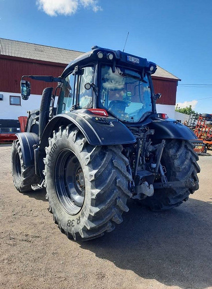 Valtra N174DST, front.hyd,laster 2018, kr 975 000,-