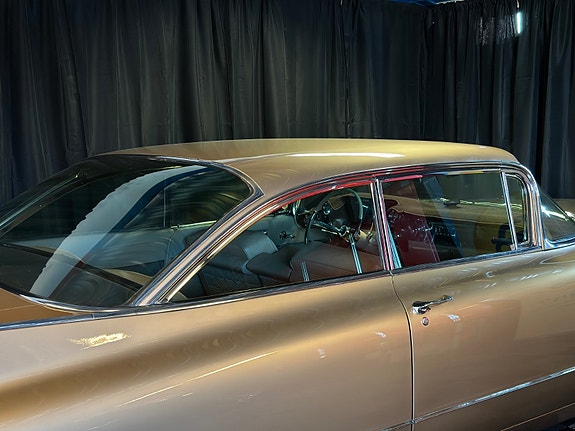 Cadillac Deville 24 of 30