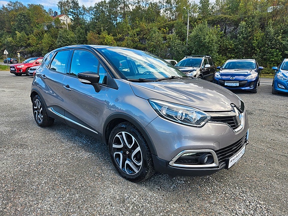 Renault Captur 4 of 5