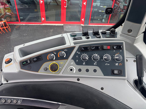 Valtra T214D 2015, kr 699 000,-