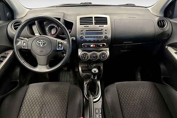 Toyota Urban Cruiser 19 of 26