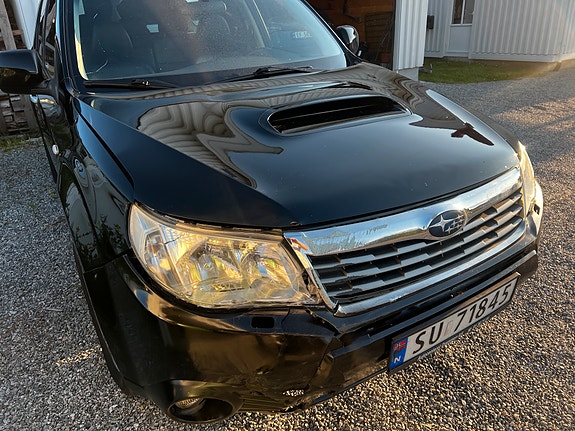 Subaru Forester 5 of 12