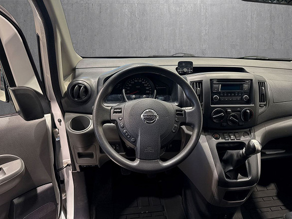 Nissan NV200