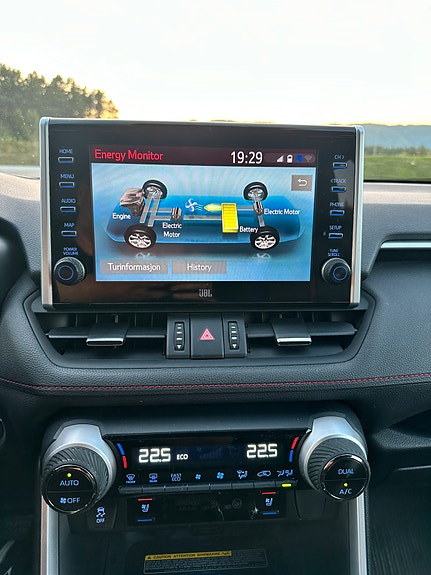Toyota RAV4 5 of 19