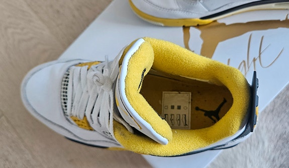 Product image 4 of 6