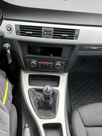 BMW 316d 11 of 22