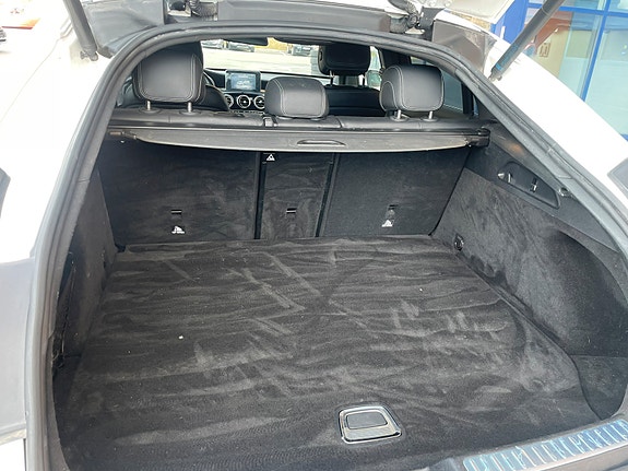 Mercedes-Benz GLC350 e 7 of 12