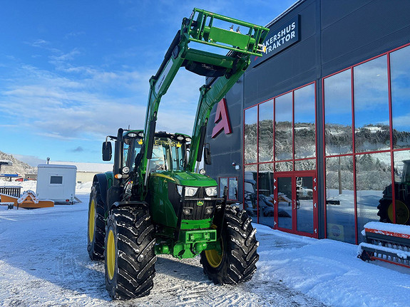 John Deere 6155M 2024, kr 1 549 000,-