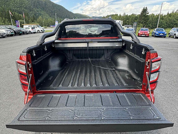 Isuzu D-max 10 of 30