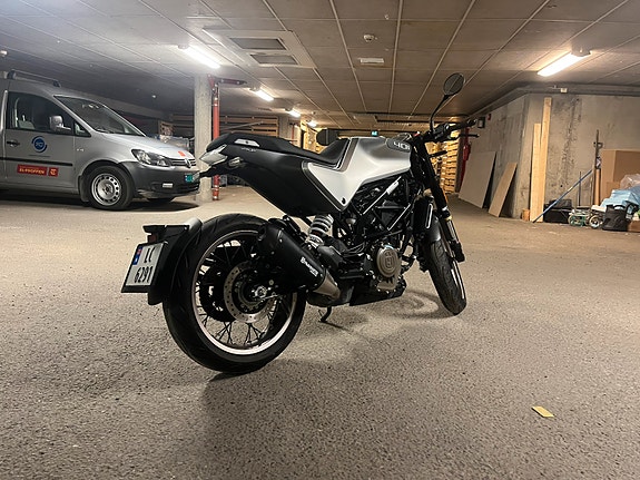 Husqvarna Vitpilen 401 5 of 9