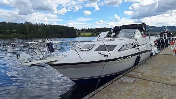 Bayliner 2850 - Ferieklar, Lettstyrt familiebåt med mye utstyr! 2 of 30
