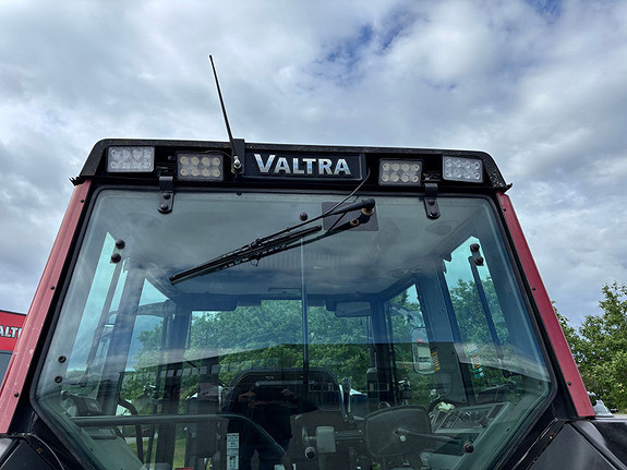 Valtra 6850 HiTech 3 2006, kr 395 000,-