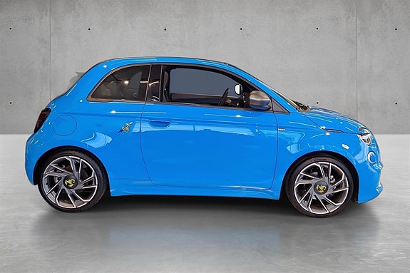 Abarth 500 2 of 5