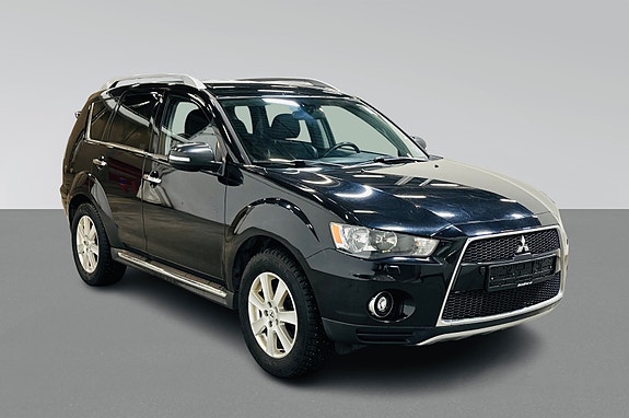 Mitsubishi Outlander 3 of 5