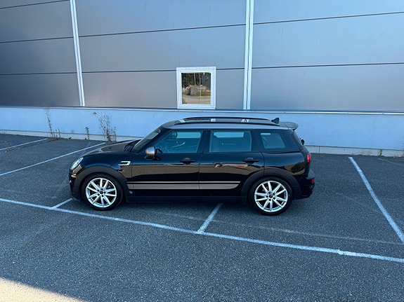 MINI Clubman Cooper D 7 of 23