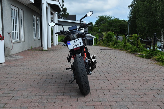 KTM 125 Duke 4 of 5