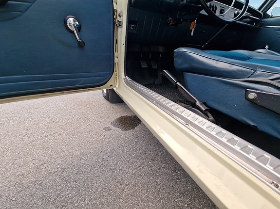 Volvo 142 29 of 30