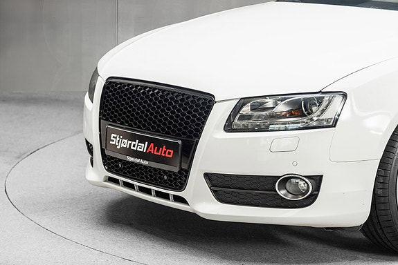 Audi A5 4 of 5