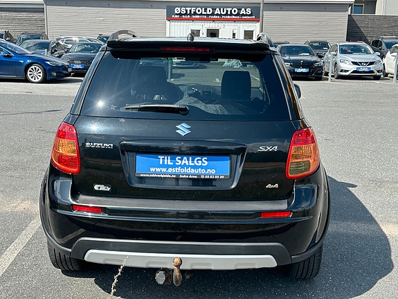Suzuki SX4 4 of 5